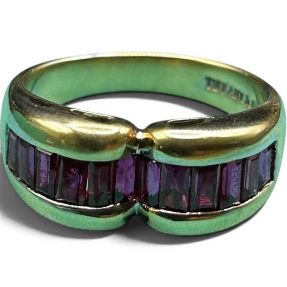Tiffany & Co. Indented Ruby Band Ring 18kt Gold 750 Marked Sz 6.5 ‎ 6.5 Grams